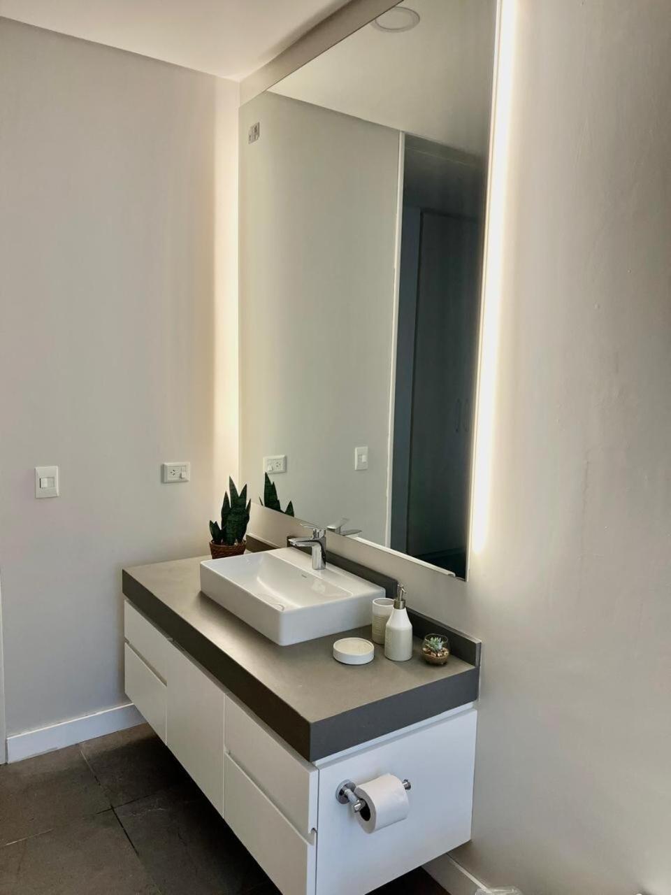 Luxury Departamento La Florida, Frente Al Lago *